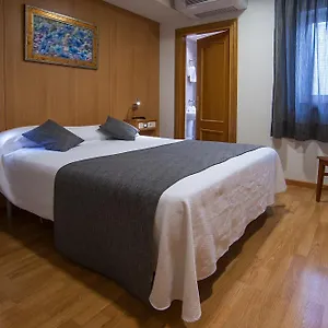 Iraipe Izaga Ostello
